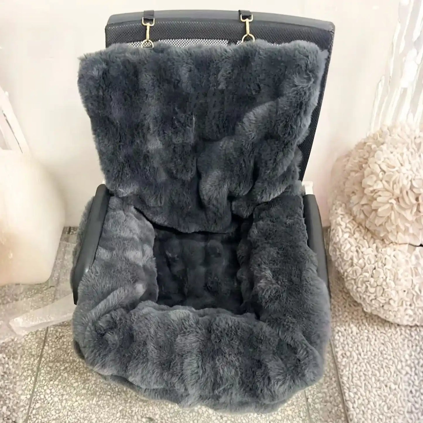 Luxurious Cozy Car Bed